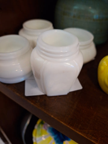 Z-Small Milk Glass jars