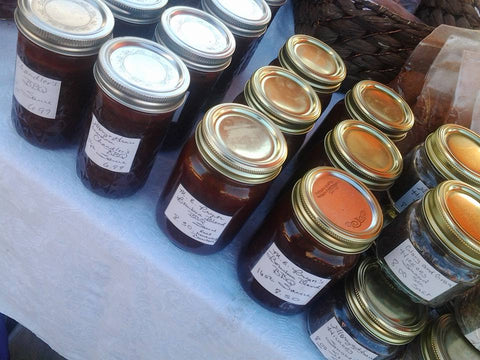 A-BBQ SAUCE-M.E. Pryor's Bourbon Blend BBQ Sauce.