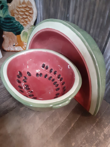 Z - Watermelon dish with bowl to match