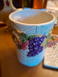 Z-Fruity Utensil holder