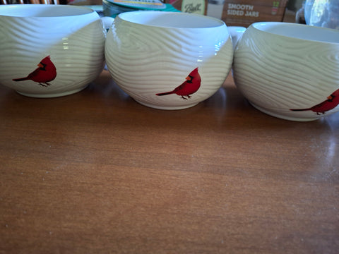 Z-Set of three red cardinal cups.