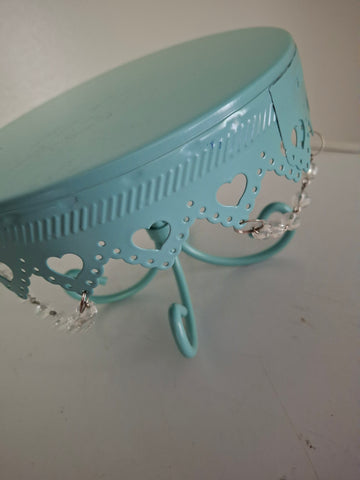 Z-Vintage stand. Pretty for any sort of display in any room.